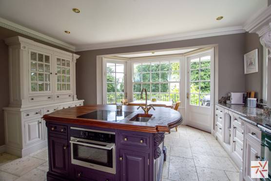 3200N 8 photo location shoot available for hire in north yorkshire traditional kitchen with aga and island