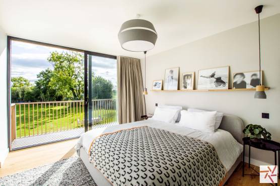 3208N-15-film-shoot-location-house-in-north-yorkshire-master-bedroom