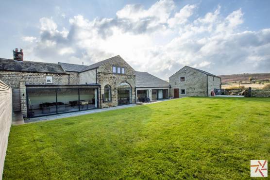 3216W 24 tv commercial location house in west yorkshire contemporary barn conversion garden.jpg