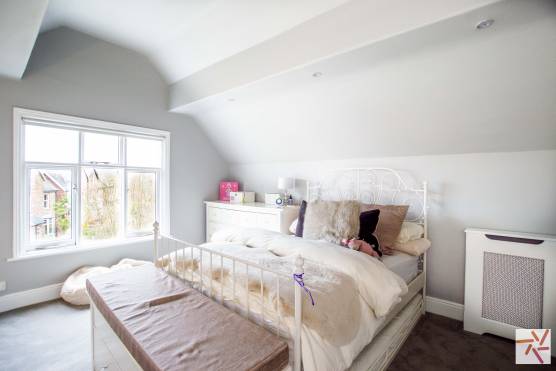 3222M 14 tv shoot location house in Manchester kids bedroom.jpg