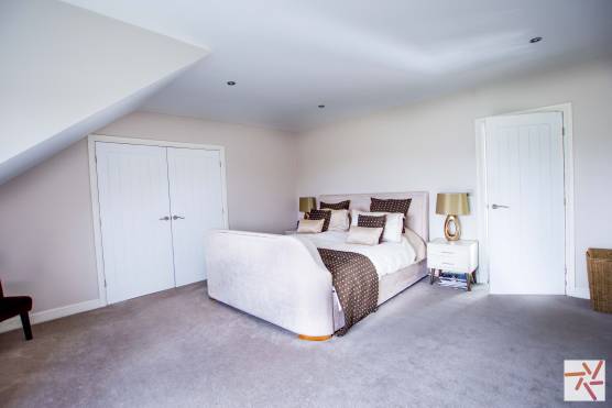 3223C 13 photo shoot location house in cheshire large bedroom.jpg