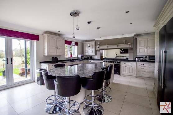 3223C 5 photo shoot location house in cheshire modern kitchen.jpg