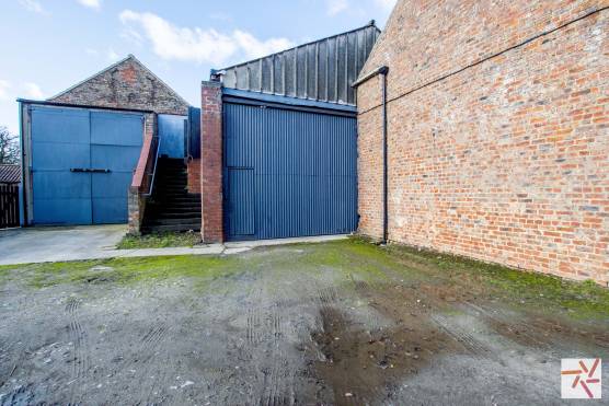 3229N 20 photo shoot location in north yorkshire farm outbuildings.jpg