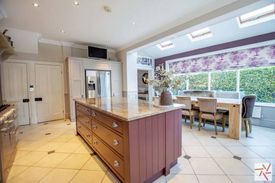 3258C 5 photo shoot location house in Cheshire open plan kitchen