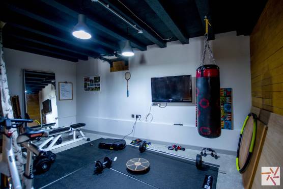 3256C 28 tv drama location house in Cheshire home gym.jpg