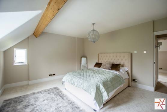 3270C 24 filming location house in Cheshire traditional bedroom.jpg