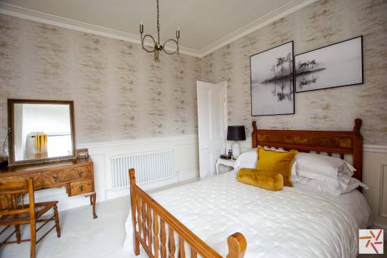 3273V 14 filming location house in Merseyside bedroom.jpg