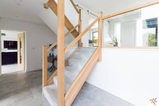 3283W 15 tv drama location house in West Yorkshire modern hallway and staircase