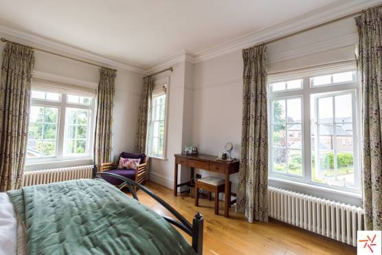 3288C 15 photo shoot location house in Cheshire period property bedroom.jpg