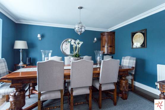 3286V 34 filming location house in Merseyside grand dining room antique style interior