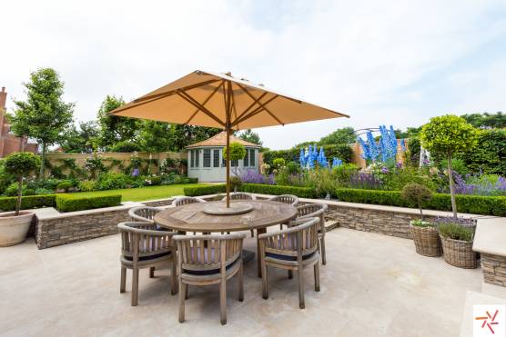 3286V 36 filming location house in Southport large outdoor dining area in well kept garden