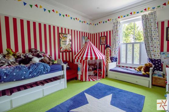 3290C 34 tv commercial location house in Cheshire colourful kids bedroom.jpg