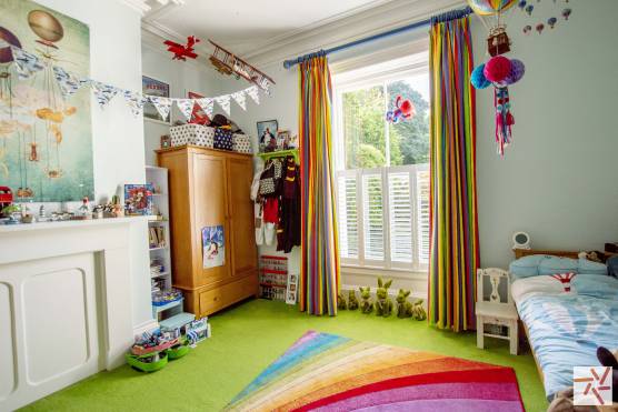 3290C 36 filming location house in Cheshire period property children's bedroom.jpg