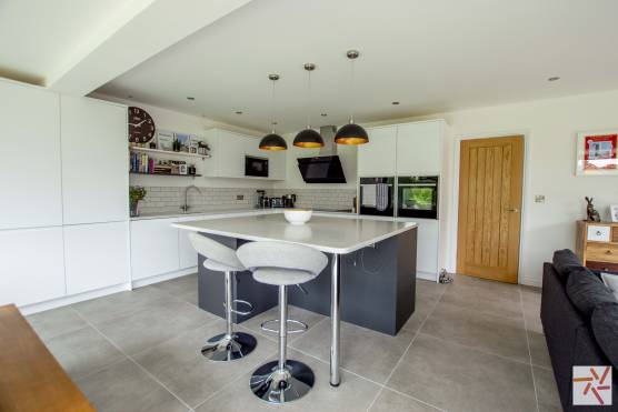 3293C 9 tv shoot location house in Cheshire contemporary open plan kitchen.jpg