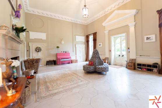 3305S 10 tv commercial location house in West Midlands period property entrance hall.jpg