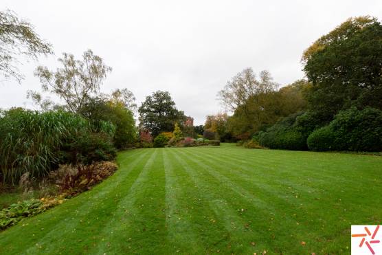 3305S 63 tv drama location house in West Midlands period property gardens.jpg