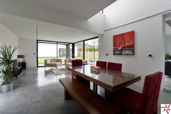 3307C 16 photo shoot location house in Cheshire modern open plan dining area.jpg