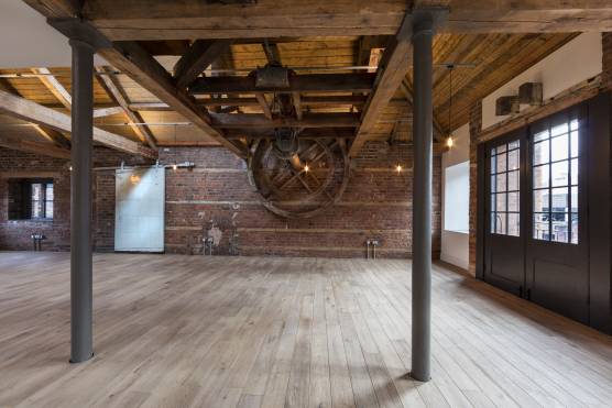 3314M 5 photo shoot location in Manchester large open plan studio with original features