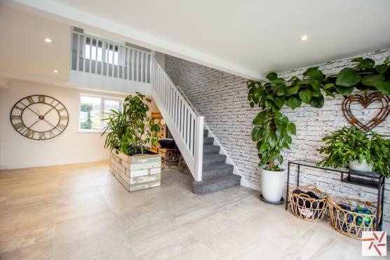 3321L 10 photo shoot location house in Lancashire rural property large hallway and staircase.jpg