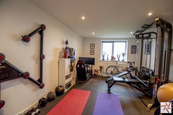 3321L 18 tv commercial location house in Lancashire home gym.jpg