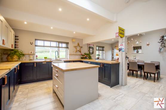 3321L 4 tv commercial location house in Lancashire open plan kitchen and dining area.jpg