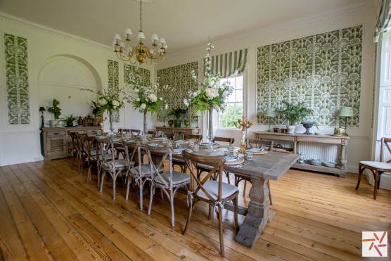 3342E 15 tv shoot location house in Lincolnshire large dining area