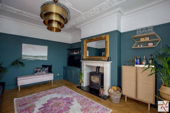 3329W 13 tv commercial location house in West Yorkshire period property living room.jpg