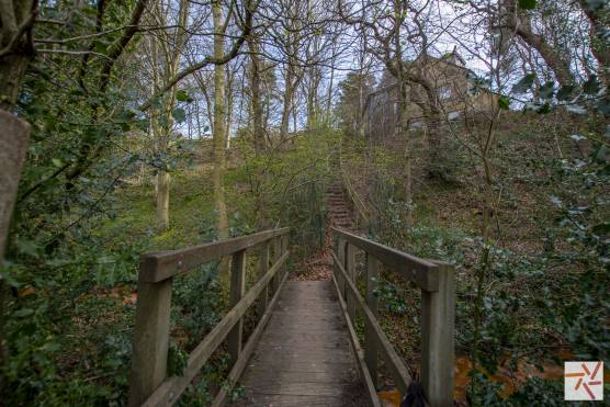 3330W 25 tv shoot location house in West Yorkshire with large garden and grounds