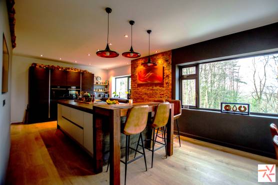 3330W 9 tv commercial location house in West Yorkshire modern kitchen diner