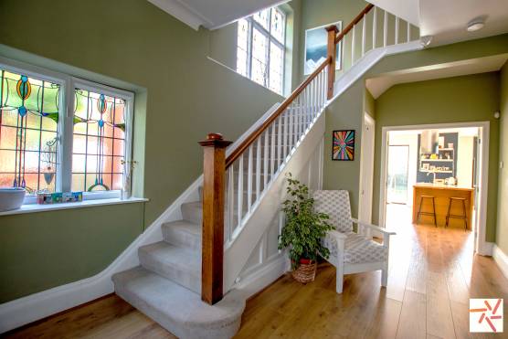 3334M 9 tv drama location house in Manchester traditional staircase and hallway