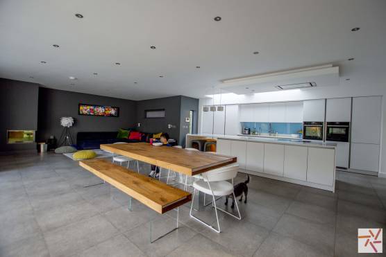 3336M 1 photo shoot location house in Manchester contemporary open plan kitchen.jpg