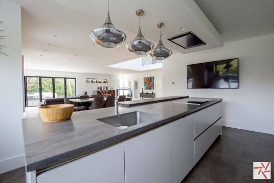 3340C 7 filming location house in Cheshire contemporary open plan kitchen.jpg