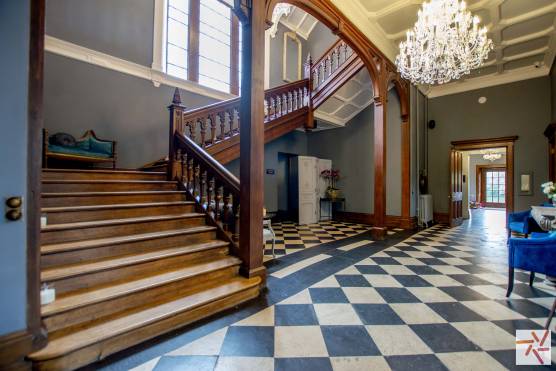 3341N 3 tv drama location house in North Yorkshire period property with grand staircase