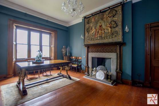 3341N 39 photo shoot location house in North Yorkshire period property large period dining room with wooden flooring