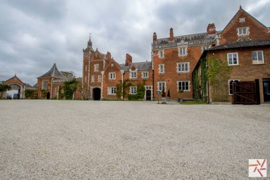 3341N 40 filming location house in North Yorkshire period property