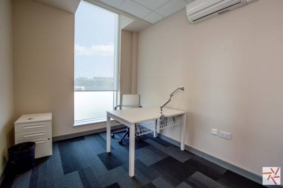 3344M 19 filming location in Manchester small office