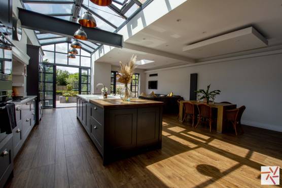 3454M 4 tv commercial location house in Manchester large open plan kitchen with crittall doors