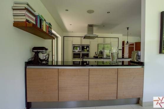 3351C 10 photo shoot location house in Cheshire modern open plan kitchen.jpg