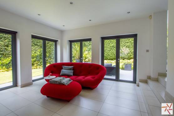 3351C 13 tv shoot location house in Cheshire contemporary open plan living area.jpg