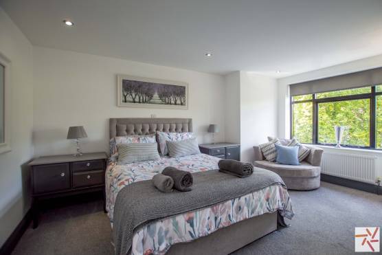 3354C 15 tv drama location house in Cheshire modern bedroom with large windows