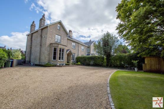 3355C 37 period property location house in Cheshire