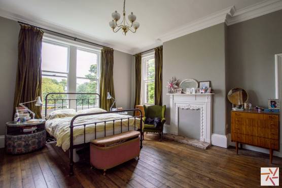 3361W 13 photo shoot location house in West Yorkshire period property bedroom.jpg