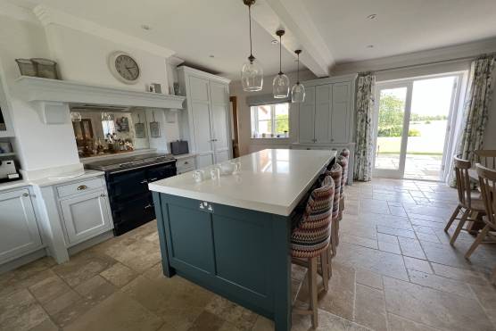 3364C 4 tv commercial location house in Cheshire open plan kitchen with kitchen island.jpg