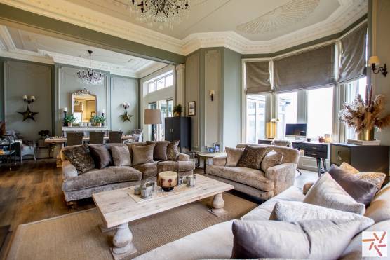 3379W 1 photo shoot location house in West Yorkshire period property living room.jpg