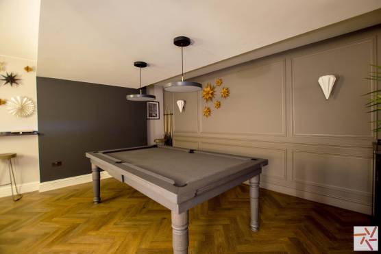 3379W 31 tv drama location house in West Yorkshire basement games room with pool table.jpg