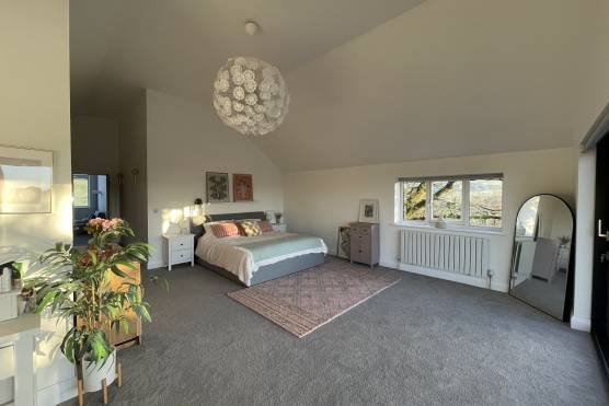 3380C 17 filming location house in Cheshire stylish bedroom.jpg