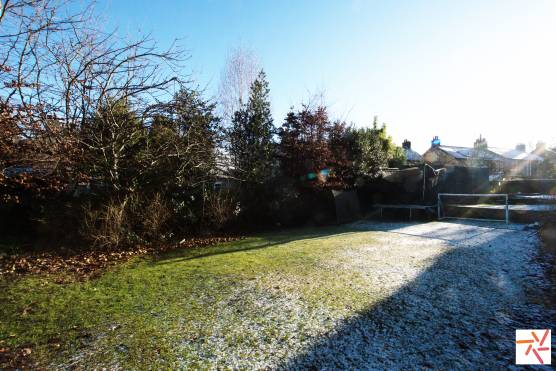 3386W 21 photo shoot location house in West Yorkshire period property garden.jpg