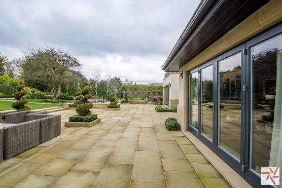 3394N 43 tv drama location house in North Yorkshire large modern family home with large gardens and patio