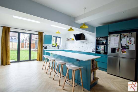 3396N 2 tv shoot location house in North Yorkshire with large colourful open plan kitchen