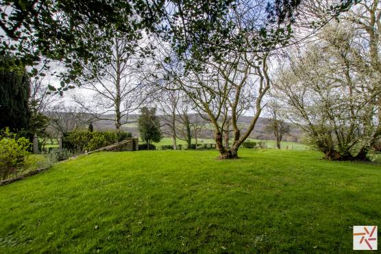 3398S 30 tv drama location house in Staffordshire historical property with impressive gardens and views